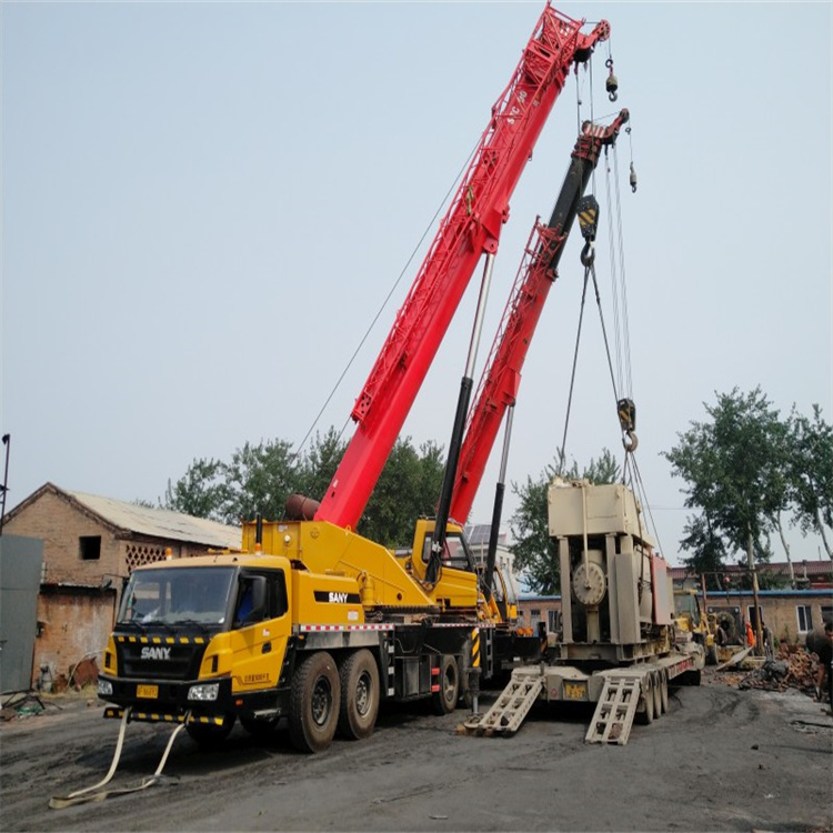 鹰手营子矿附近大吊车出租|工地吊装设备租赁